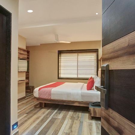 Laxman Residency Mangalore Hotell Kulurkudrū Exteriör bild