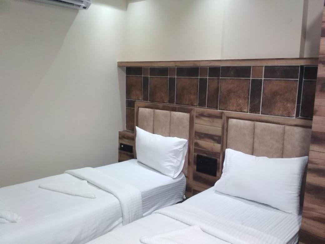 Laxman Residency Mangalore Hotell Kulurkudrū Exteriör bild