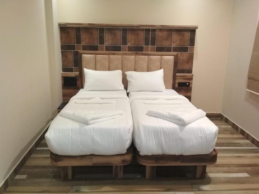 Laxman Residency Mangalore Hotell Kulurkudrū Exteriör bild