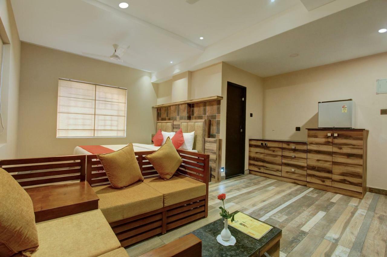 Laxman Residency Mangalore Hotell Kulurkudrū Exteriör bild